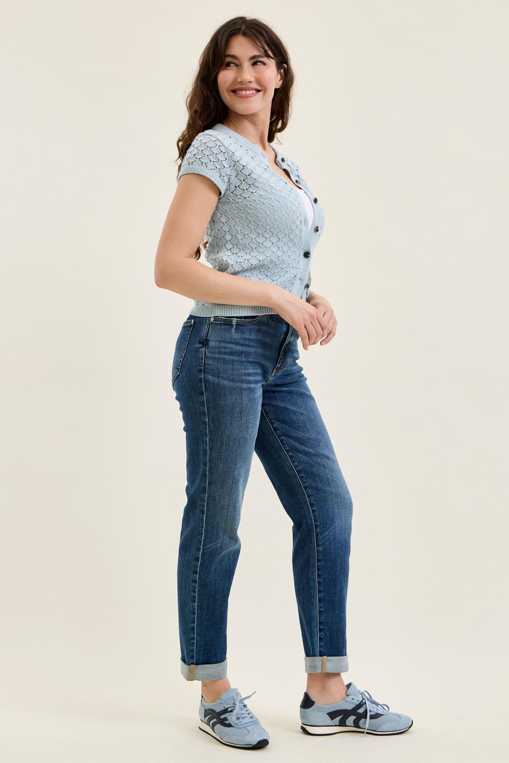 Judy Blue Mid Rise Billie Boyfriend Jeans – Everyday Indigo