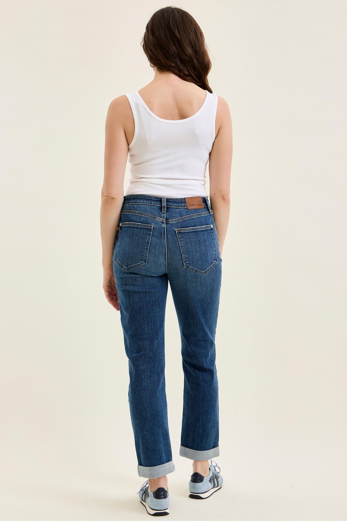 Judy Blue Mid Rise Billie Boyfriend Jeans – Everyday Indigo
