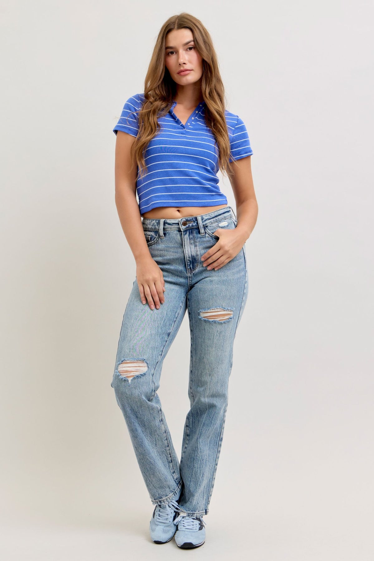 Judy Blue High Waist Light Wash Rigid Magic Slim Straight Jeans, Inseam 32"